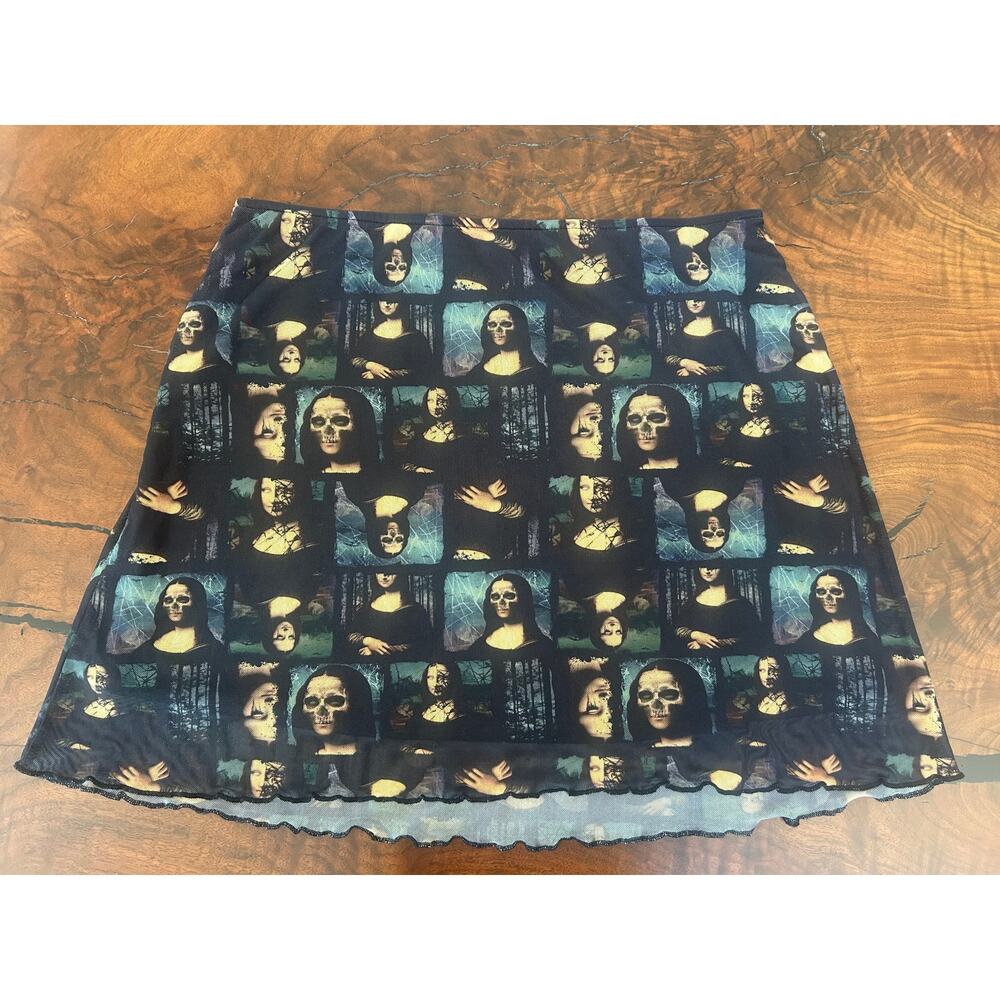 Social Collision Zombie Mona Lisa Mesh Skirt Hot Topic Dolls Kill Halloween - M